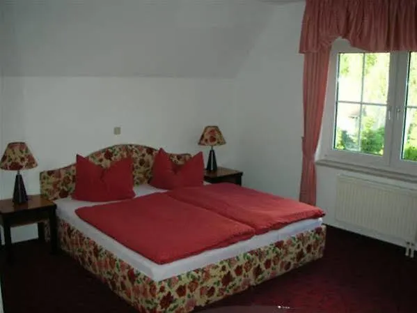 Hotel Hotel-pension Birkensteiner Hof Hoppegarten