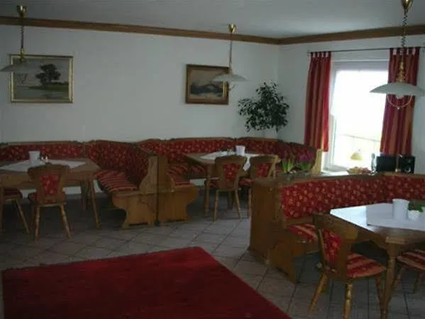 Hotel Hotel-pension Birkensteiner Hof Hoppegarten